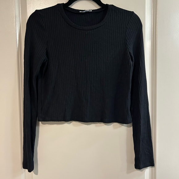 Reformation Tops - Reformation Jackie Tee Black Ribbed Long-Sleeve Cropped Tee